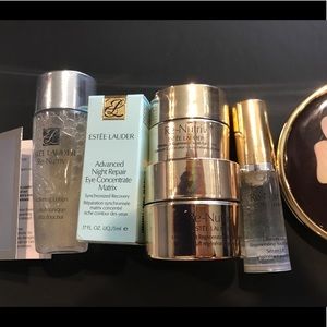 Ester lauder re-nutriv travel set